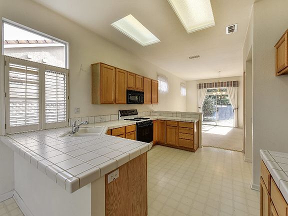3rd image of 6041 Burnt Cedar Way
