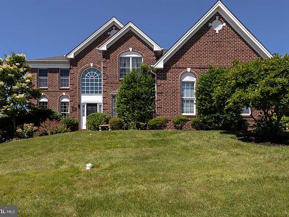 2nd image of 309 Prescott Dr