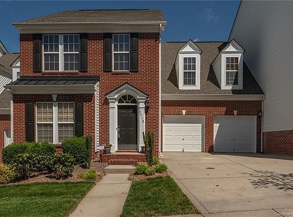 3rd image of 9715 Sunset Grove Dr