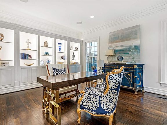 4th image of 3516 Dartmouth Ave