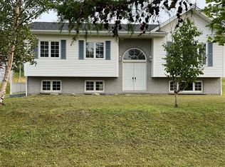 32 Park Dr, Corner Brook, NL A2H4T5