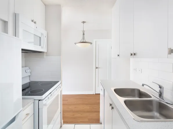 Calgary Place Apartments