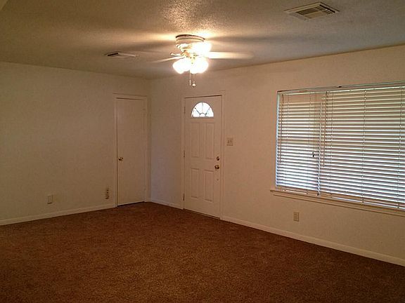 5th image of 4205 Avenue Q 1/2