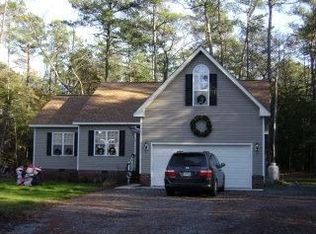 69 Evans Rd, Mathews, VA 23109