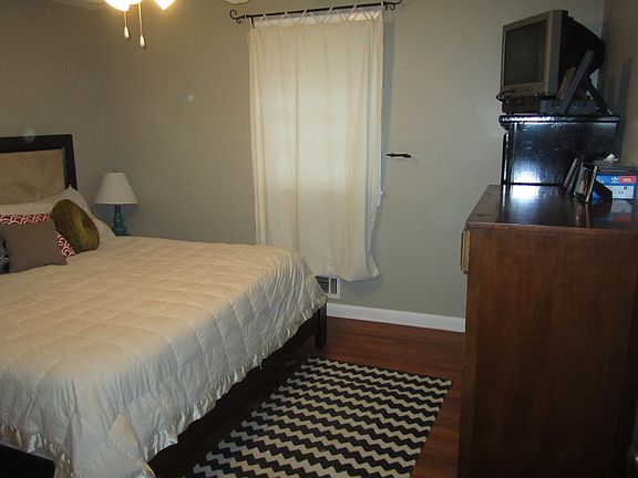 3rd image of 5003 Dollard Dr