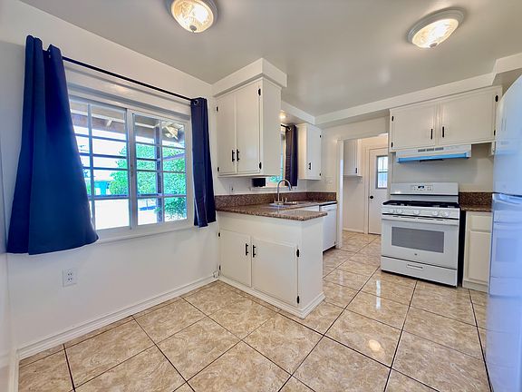 5th image of 1268 W Avenue H12