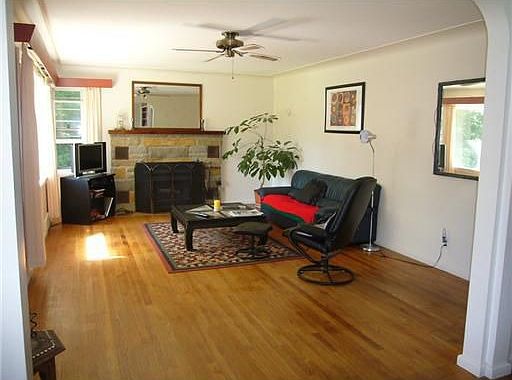 3rd image of 4025 Waverly Pl