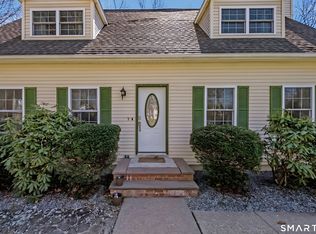 5 Lost Acres Rd, Norwich, CT 06360