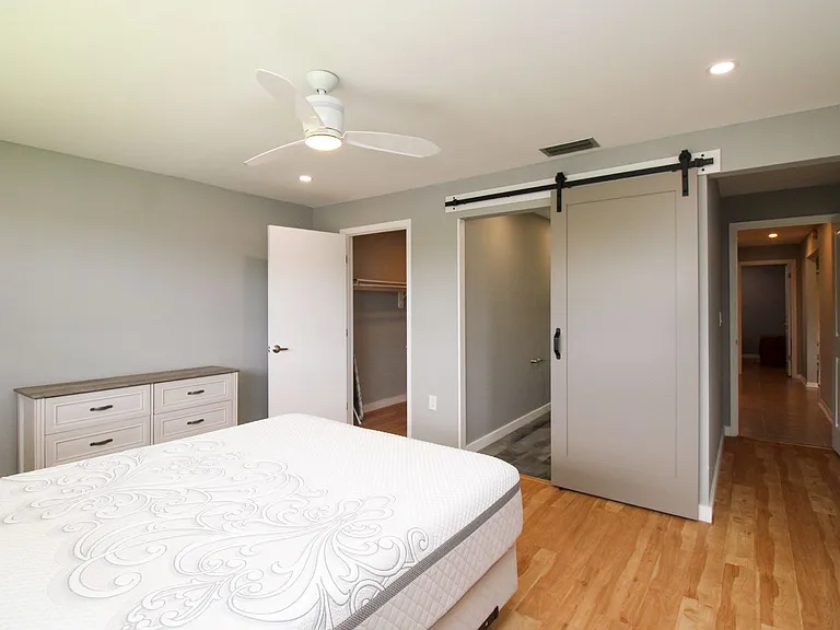 600 Valley Stream Dr #F9 — Photo 33