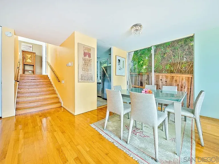 1520 Virginia Way — Photo 5