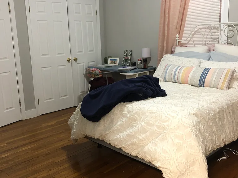 877 Beacon St #21 — Photo 2