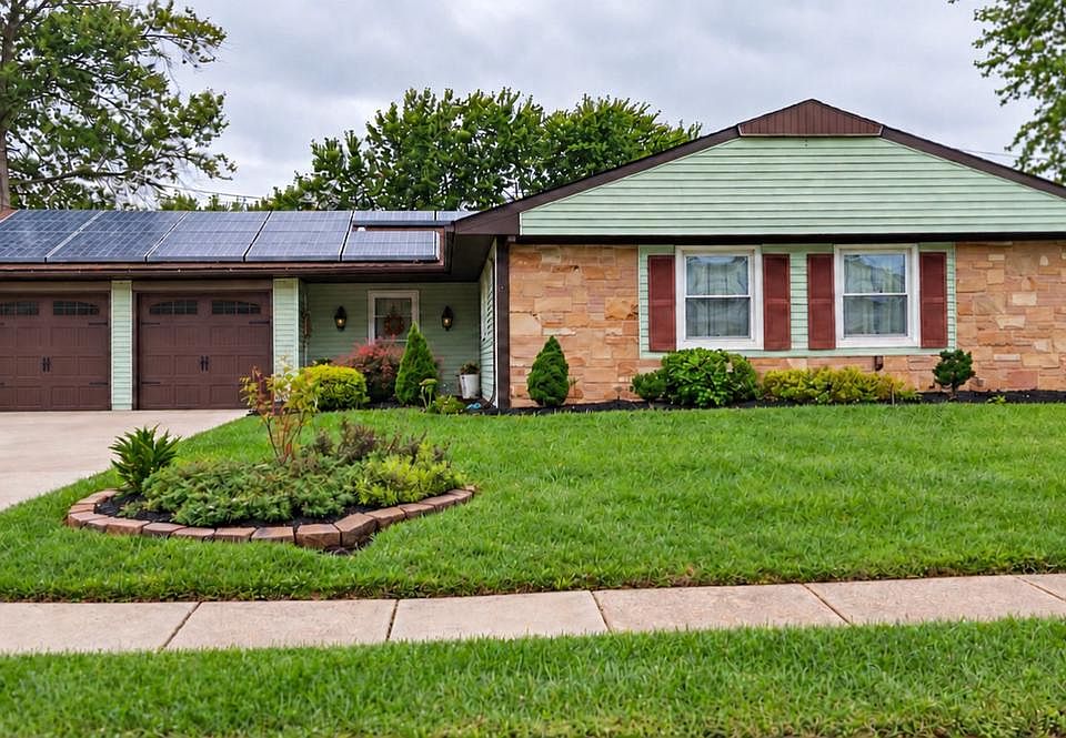 1st image of 11 Ginger Ln