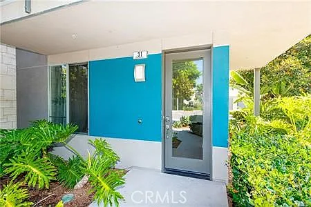 3 bed, 1832 sqft, $5,000 — Photo 3