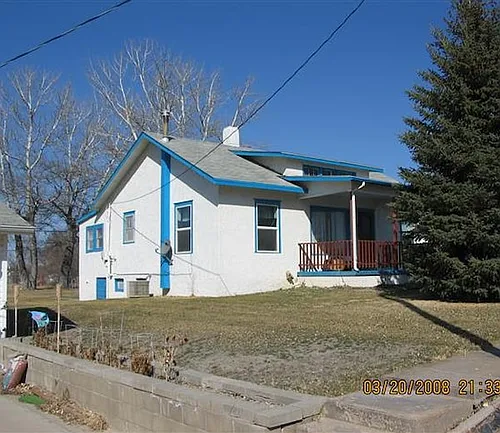 612 Center Ave Photo 1