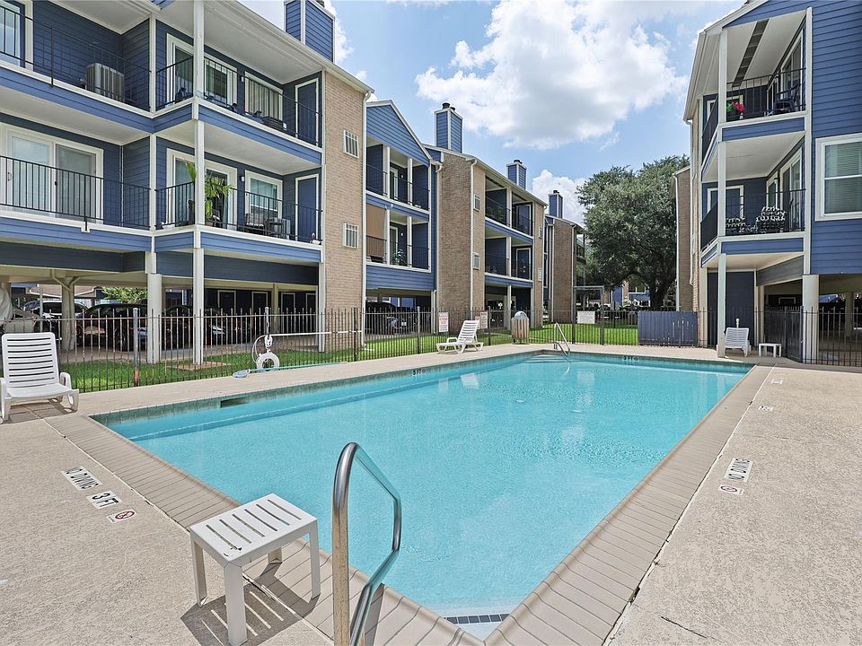 1st image of 18511 Egret Bay Blvd APT 614