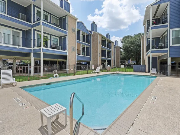 18511 Egret Bay Blvd APT 614, Houston, TX 77058