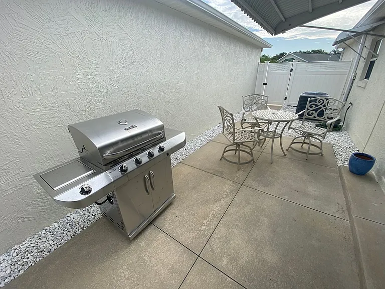 1648 Belle Grove Dr — Photo 24