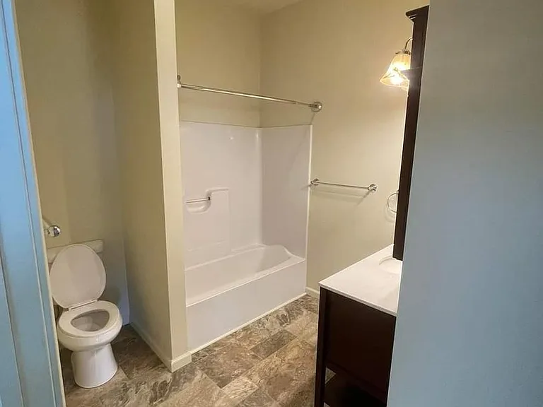 327 S 8th St #330 — Photo 8