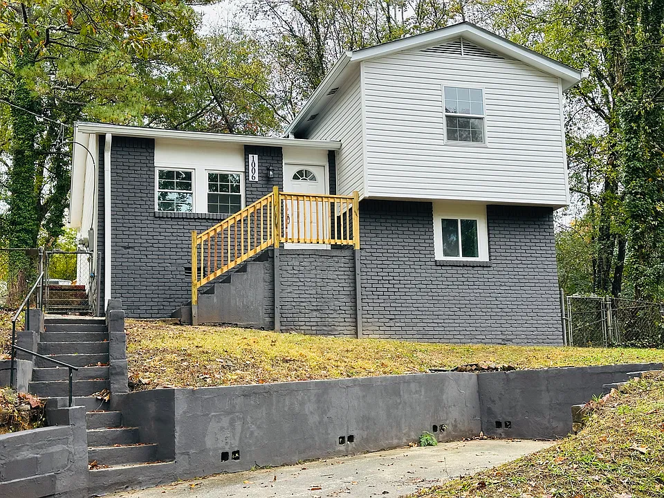 1006 Gillespie Rd