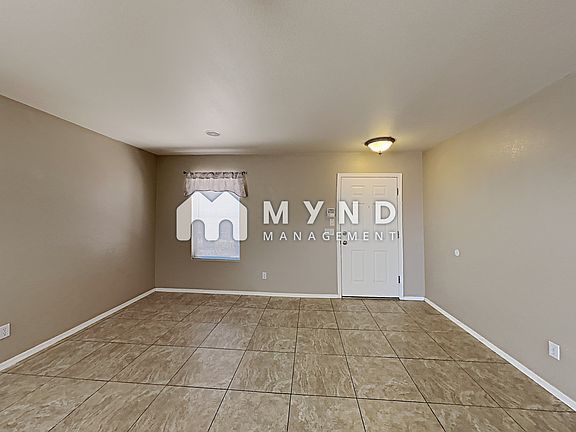 3rd image of 3420 N Green Gulch Ct