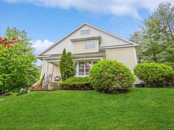 Danbury CT Condos & Apartments For Sale - 26 Listings | Zillow