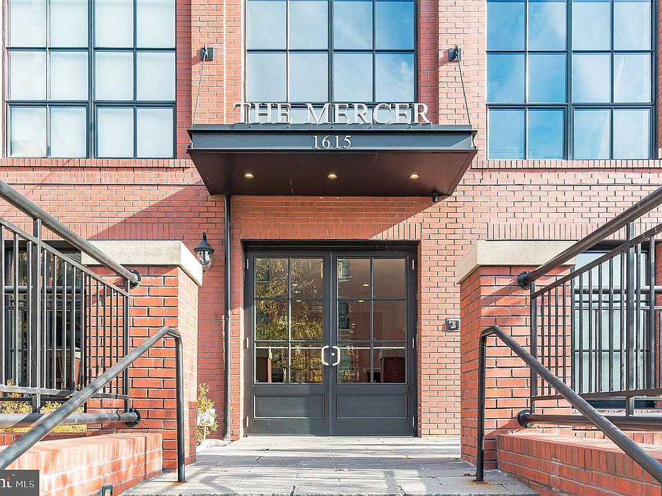 mcoページ Amazon.com: mCover Case ONLY Compatible for 2024+ 13.8