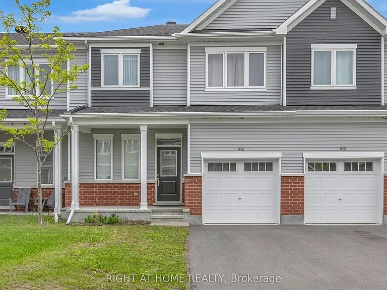 46 Focality Cres — Photo 1