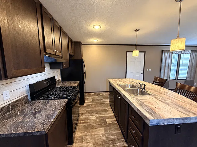 Fawn Lake Estates — Photo 2