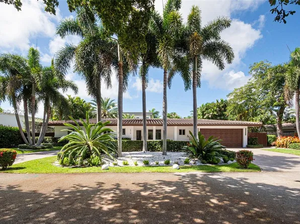 2716 NE 29th Ct, Fort Lauderdale, FL 33306
