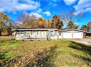 27579 Plainfield Dr, Elkhart, IN 46514