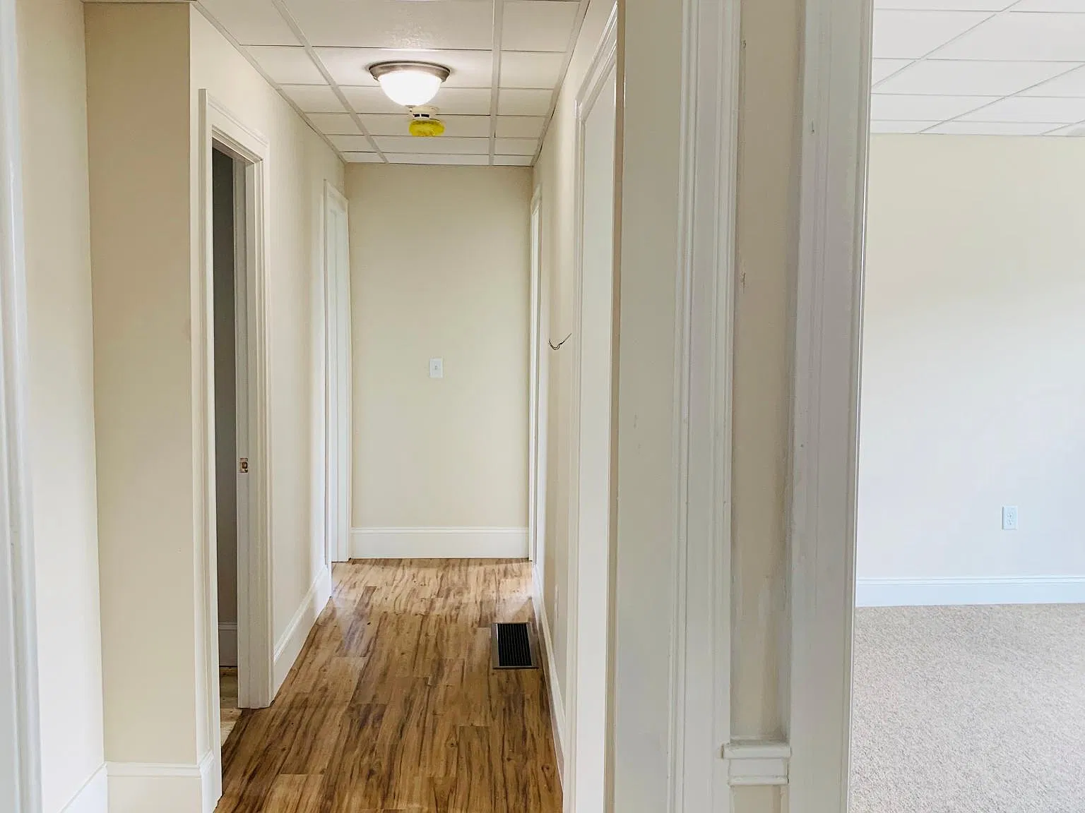 2 bed, 1092 sqft, $2,600 — Photo 3