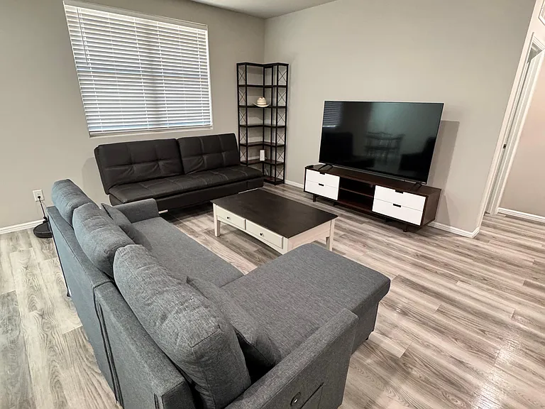 6302 Oracle Dr — Photo 6