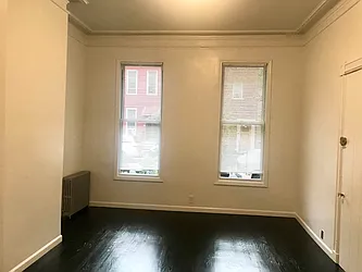 Rented by Sophie Bednarczyk