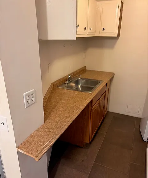 STRIP KITCHEN (GAS STOVE)