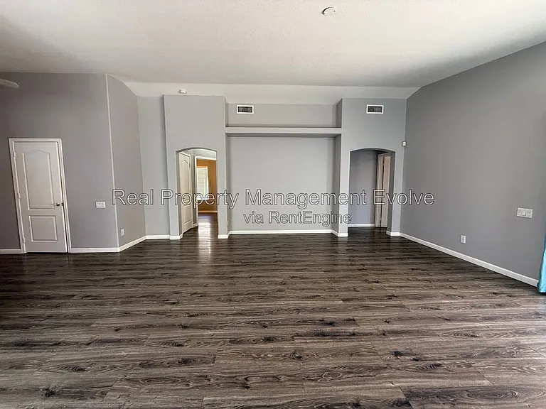 6246 W Blackhawk Dr — Photo 5