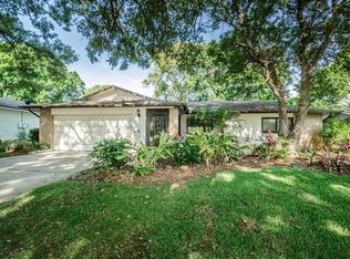 2300 Malcolm Dr, Palm Harbor, FL 34684