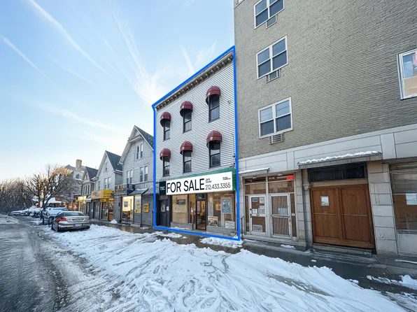 3939 White Plains Road image 1 of 4