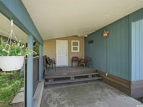 3rd image of 1919 14th STREET W