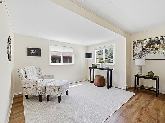 3rd image of 658 S 57th St Space 35