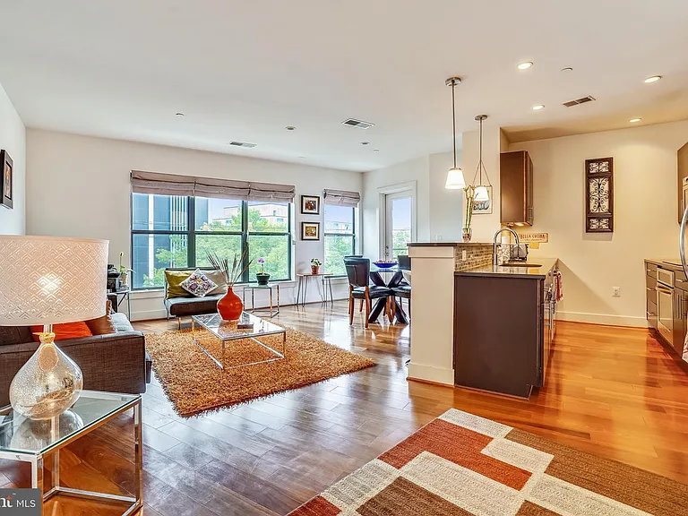 5201 Wisconsin Ave NW #304 — Photo 4