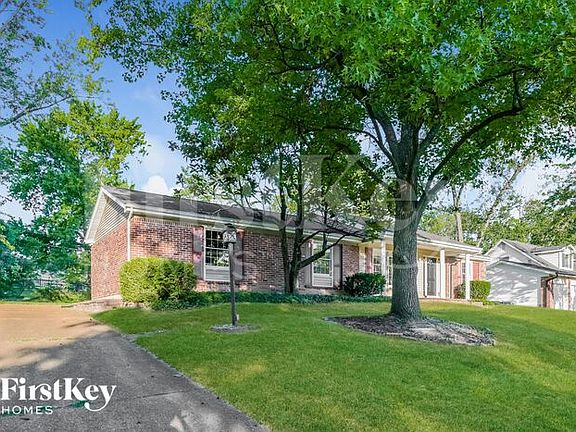 2nd image of 317 Hill Trail Dr