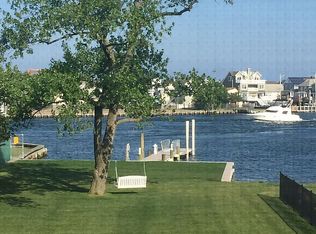 41 Waterman Ave, Rumson, NJ 07760