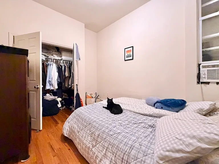 1035 Washington St #1F — Photo 10