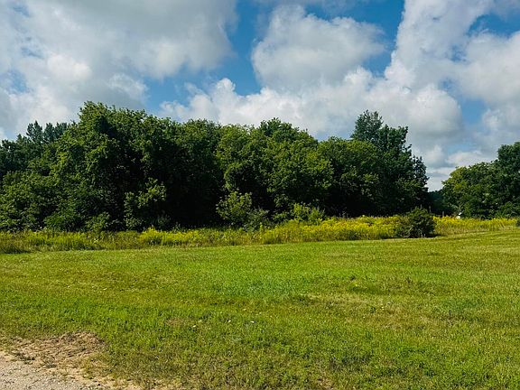 5th image of W Waters Edge Dr Lot 1