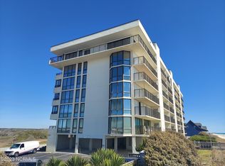 4110 Island Dr UNIT 301, North Topsail Beach, NC 28460