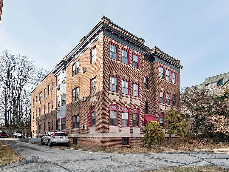 2254 Bryn Mawr Ave #3 — Photo 15