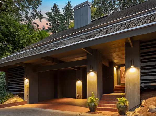47 Hillshire Dr, Lake Oswego, OR 97034