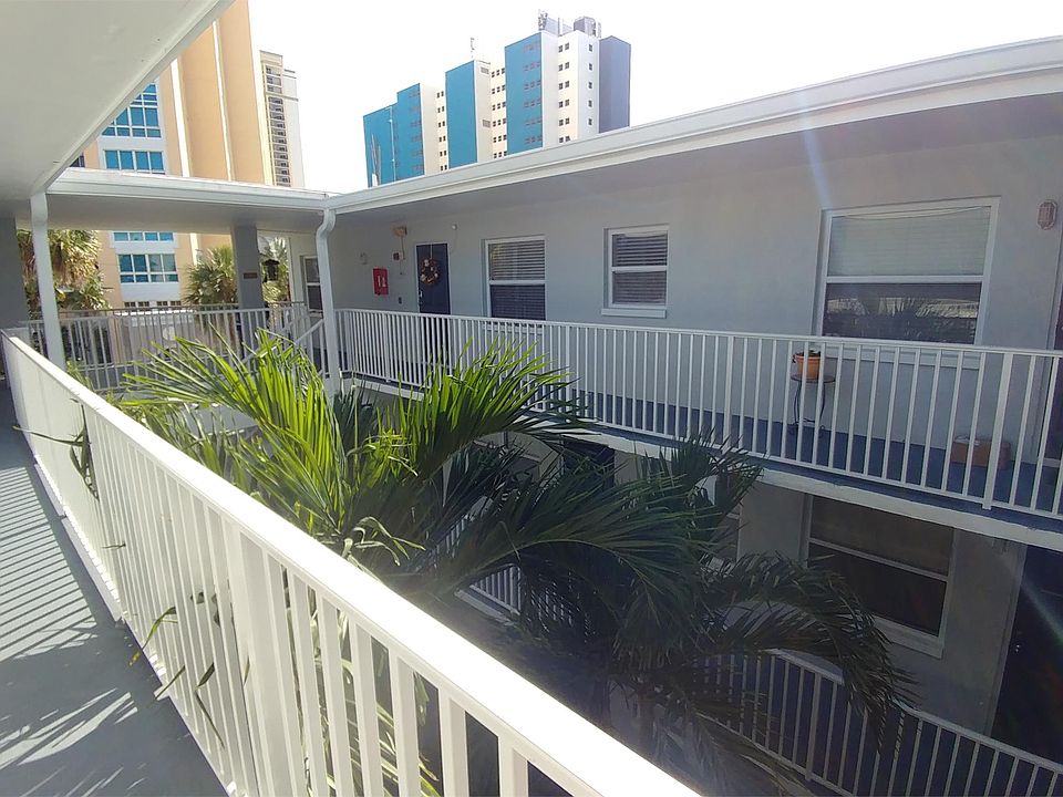 2nd image of 225 5th Ave NE APT 26