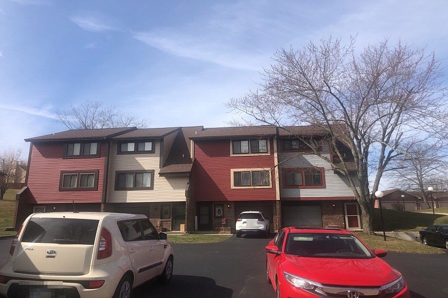 1st image of 6128 Persimmon Tree Ct