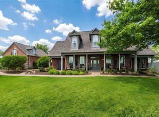 705 W Hill Dr, Aledo, TX 76008